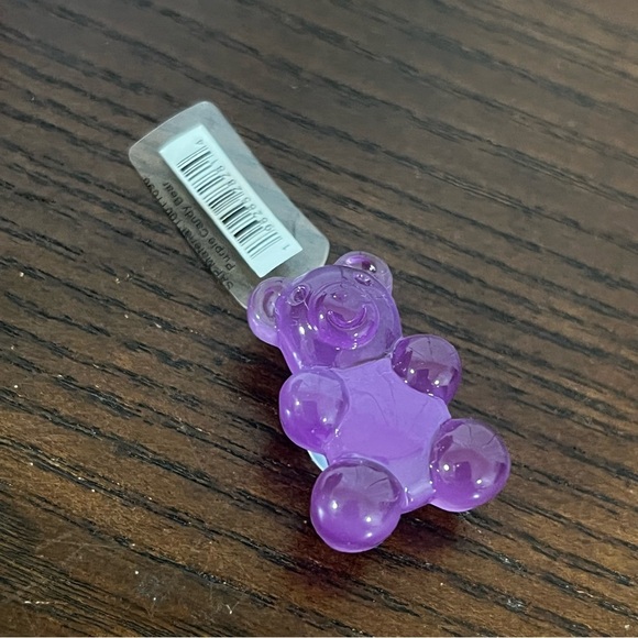 Crocs Purple Gummy Bear Jibbitz - Picture 2 of 6